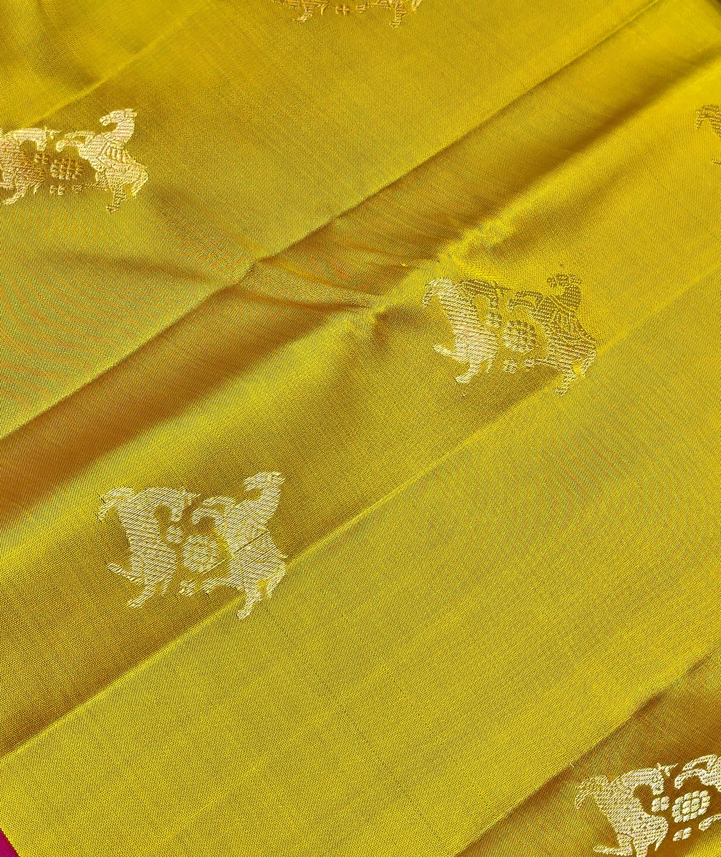 ✨ Sunshine Yellow Soft Silk Saree with Maroon Border