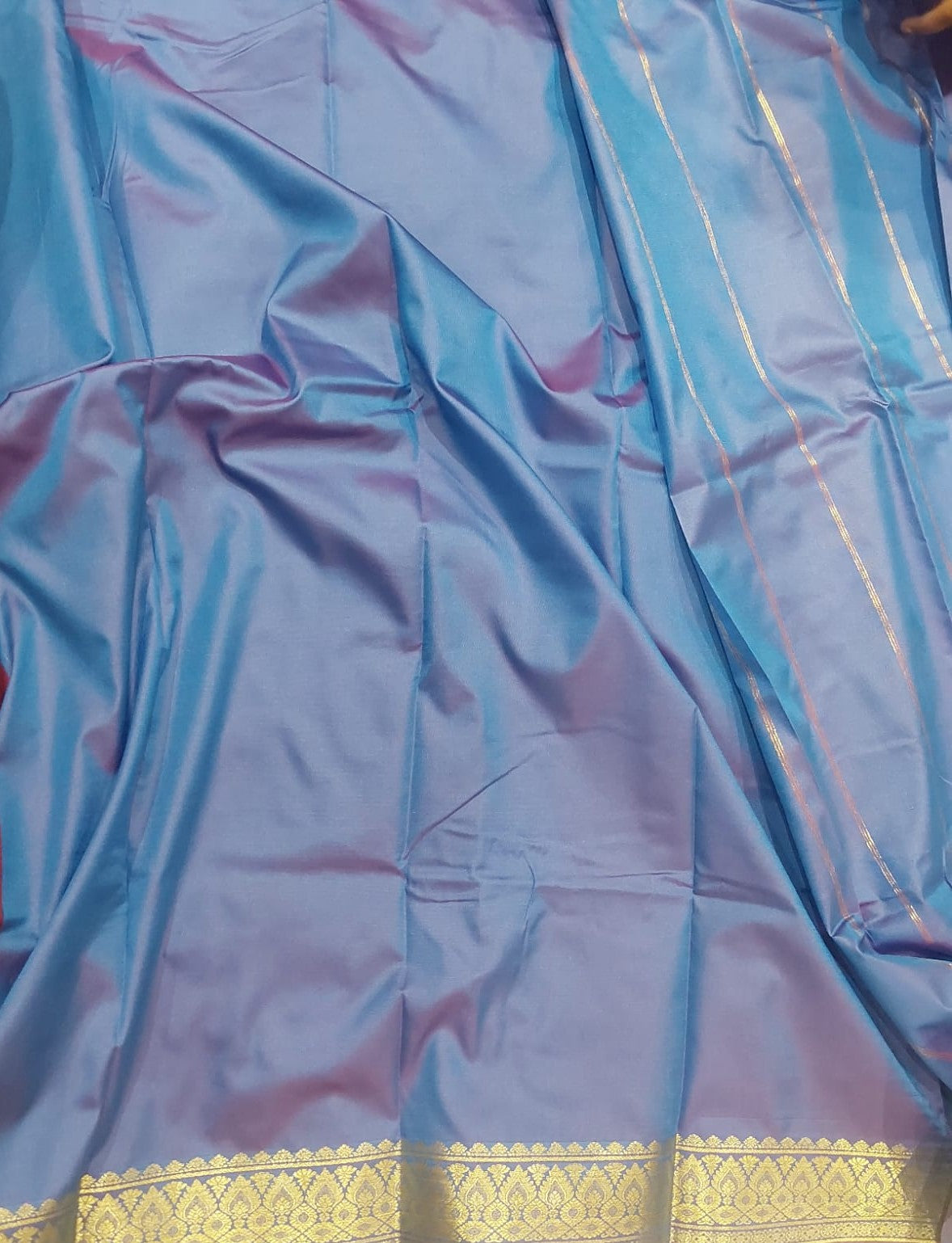 Maroon color Soft Silk Saree with sky blue with pink shade double tone color Pallu