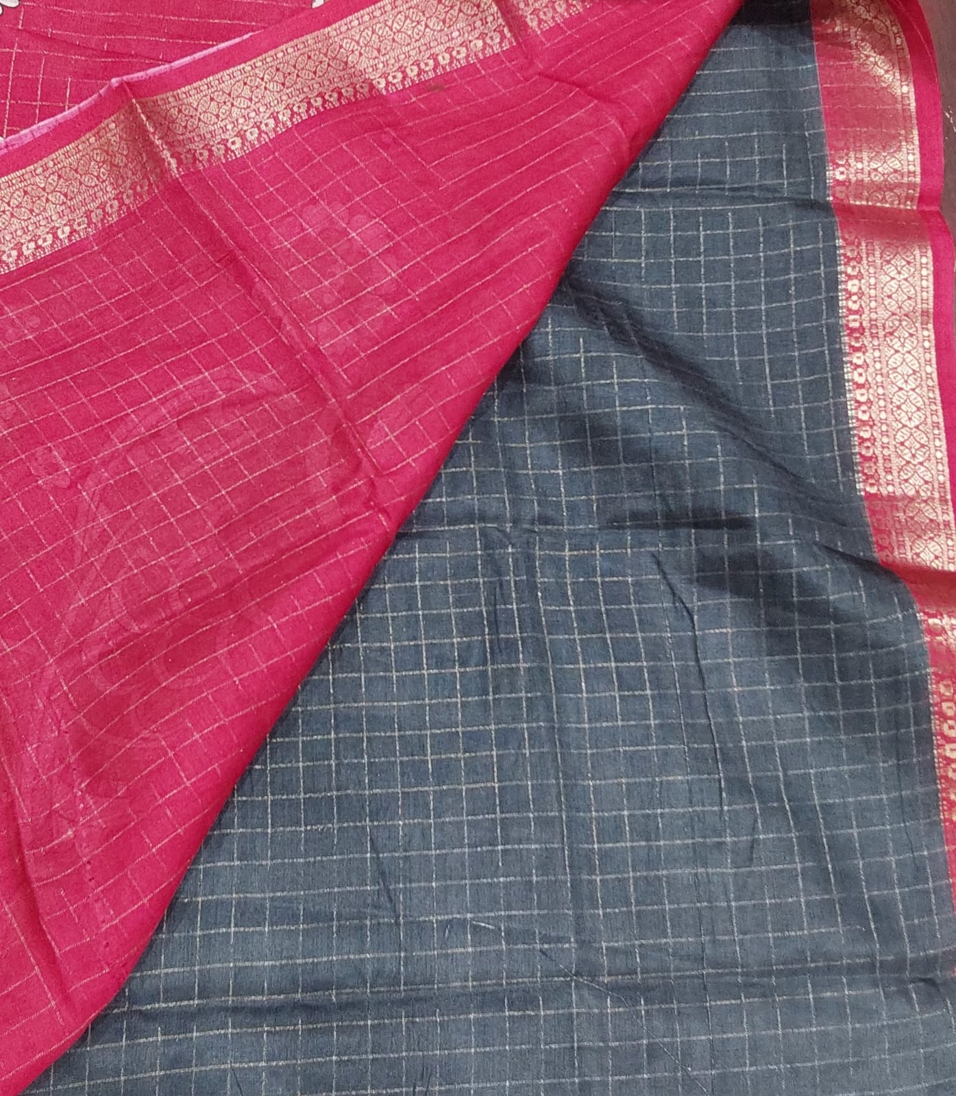 Kochamalli Semi Silk Saree Grey color with Pink color Zari border