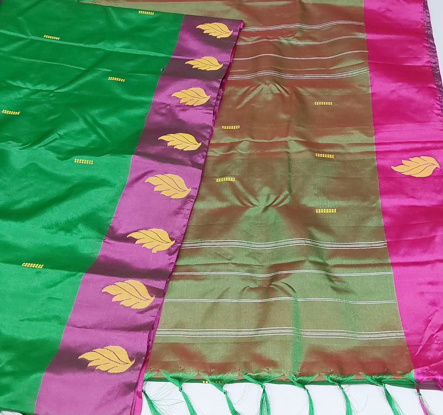 Green Color Soft Silk Saree with Pink Border