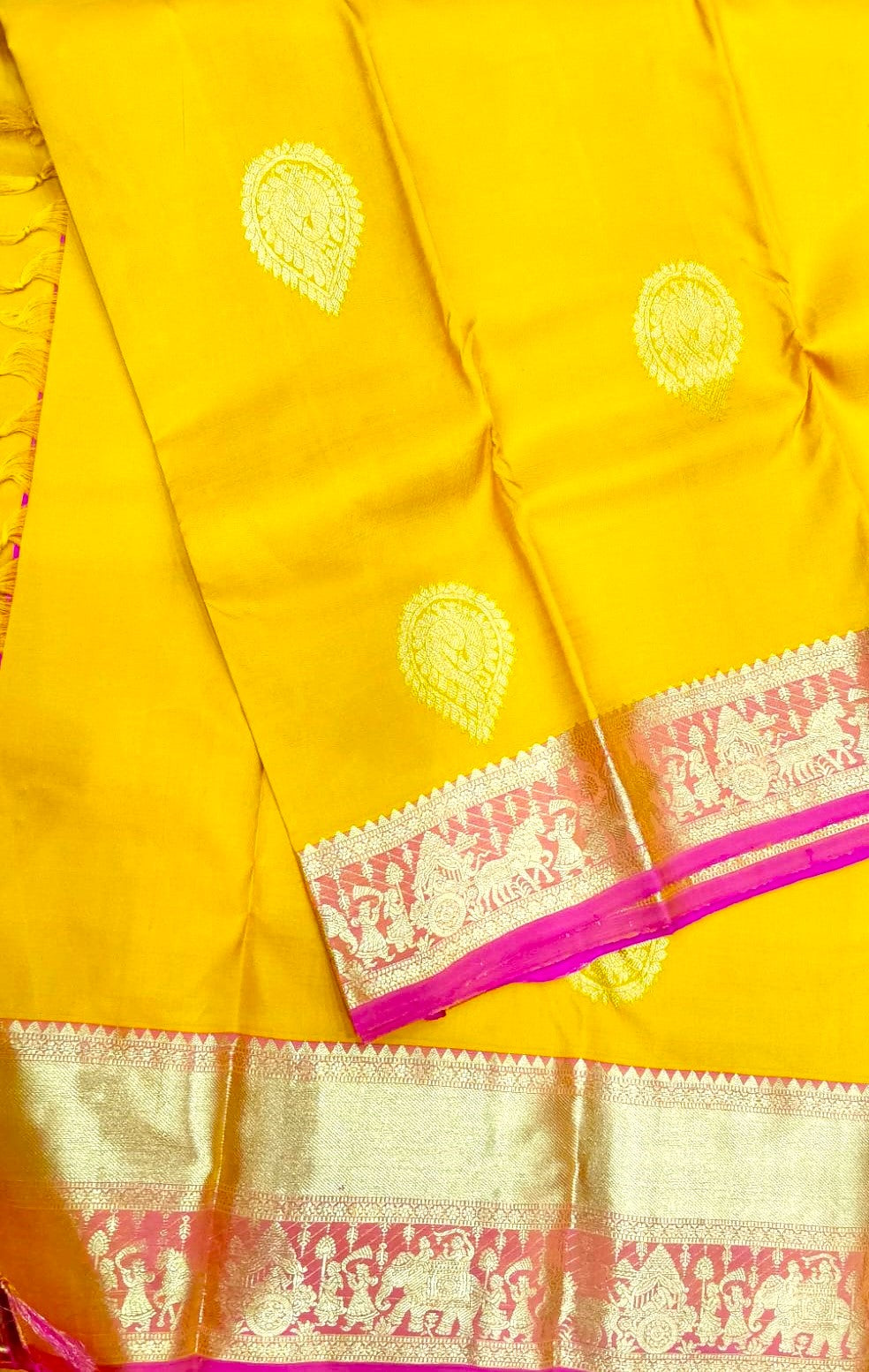 Budget Kanchipuram Silk Saree(Yellow color saree and red mixed pink color border)