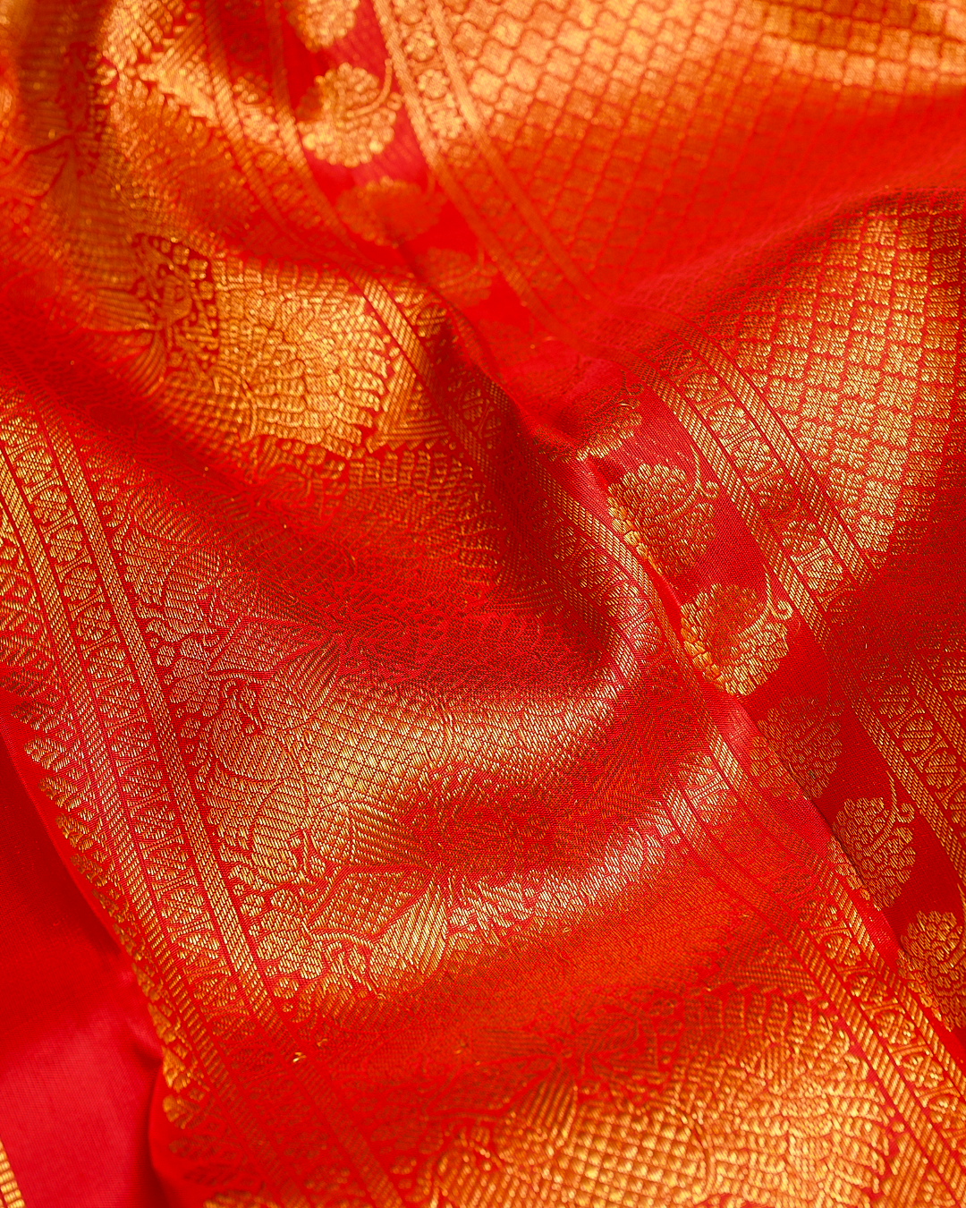 Red Butta Kanchi Silk Wedding Saree with Thousand Putta Design