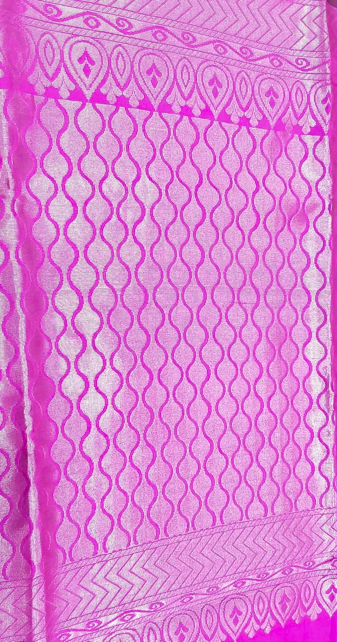 Kanchipuram Silk Cotton Sarees in Maroon color with pink border