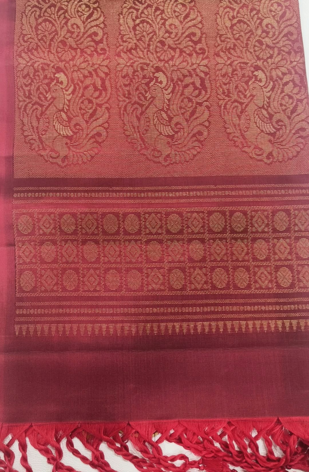 Teal Green Kanchipuram Silk Saree with Maroon Contrast Pallu & Gold Zari Motifs